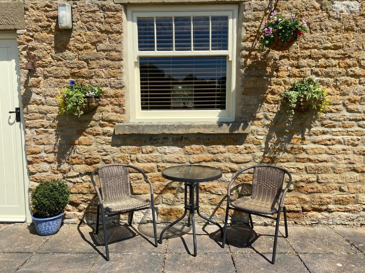 Old Orchard Cottage, Wykeham Scarborough Bagian luar foto